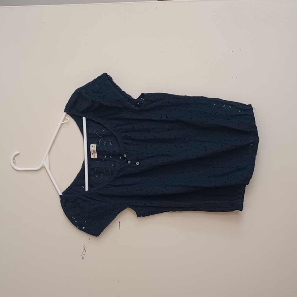 Hollister shirt